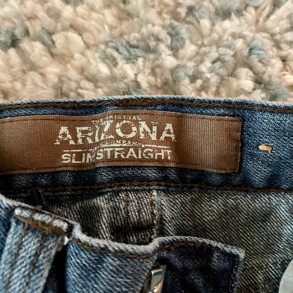 Set of 3 boys size 4(regular fit) pants - Picture 7 of 10